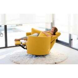 copy of Fama Arianne Love