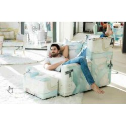 copy of Fama Arianne Love