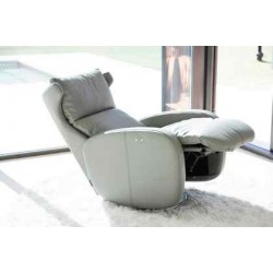 copy of Fama Arianne Love