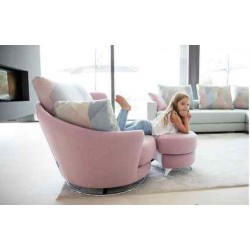 copy of Fama Arianne Love