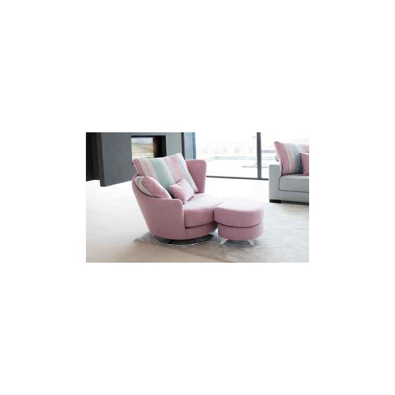 copy of Fama Arianne Love