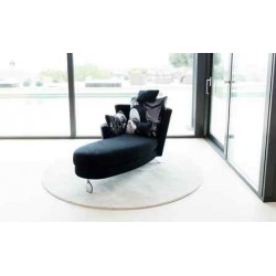 copy of Fama Arianne Love